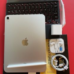 256gb Apple IPad 10th Generation (10.9” Liquid Retina / Latest 2022 ) with pen, keyboard, case & Accessories (warranty 02/ 2025)