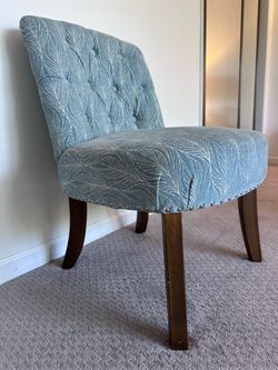 Turquoise accent chair