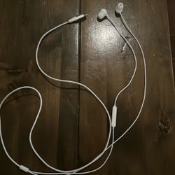 Wired Headphones 