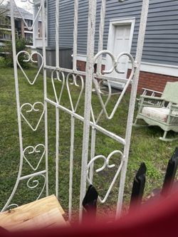 Arbor, Wrought Iron,antique, Solid & , Very Heavy, BLACK 