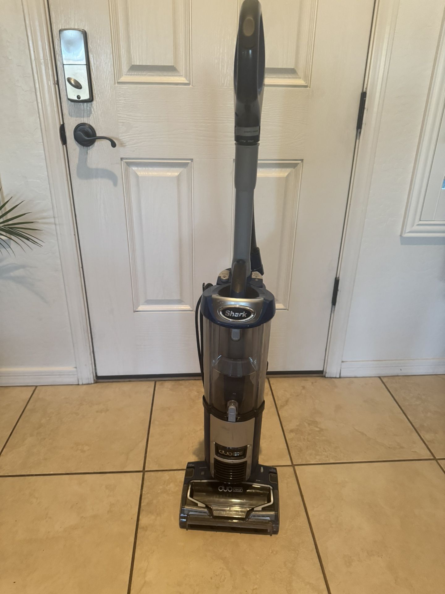 Shark Duo Clean Vacuum With Attachments.$50