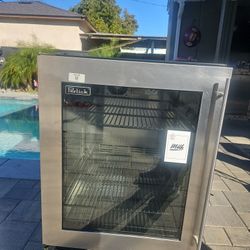 Perlick Stainless Steel Commercial Beverage Cooler – $4,000 New