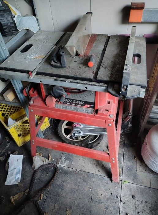 Table Saw