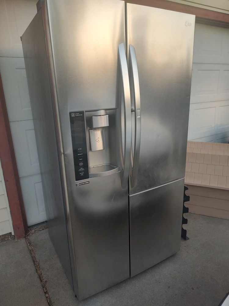 LG Refrigerator Sale!!!