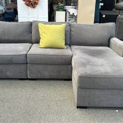 Sectional Couch 