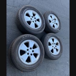 4 — 235/60r16 5x114.3 5x4.5 Stock Chevy Impala Cr-v Camry Civic Accord Altima Sentra Tacoma Rims Wheels Good 80% Treads Tires!