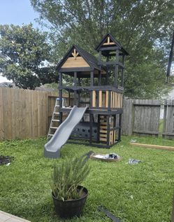 El Señor Carlos Hace Remodelación Para Casa Y Tráelas Y También Arma Juegos De Patio