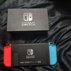 Nintendo Switch 