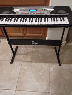 Beginner's Joy Keyboard With Stand Cash Only Please