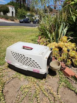 Small portable dog carrier
