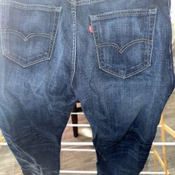 Levi’s 34/30 Men’s 