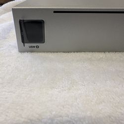 UBIQUITI Unifi USW-24-POE 24-Port 802.3at PoE Gigabit Switch With SFP