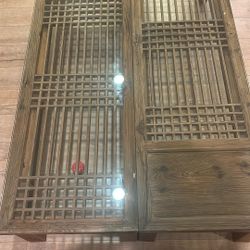 Accent Table