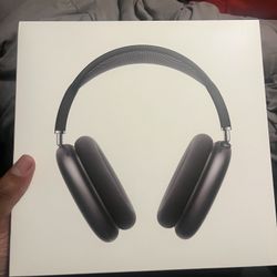 Apple Airpod Maxes