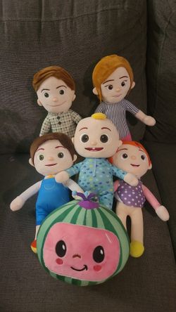 Cocomelon Plush Family Set