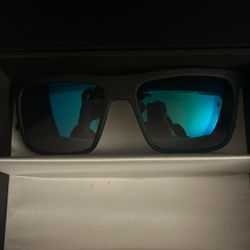 Quay Sunglasses 