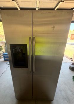 FRIDGE FOR SALE
