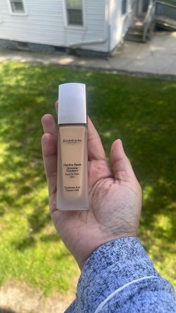 Elizabeth Arden flawless finish foundation