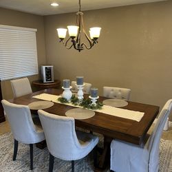 Table (72 X 40 in) and 6 Chairs