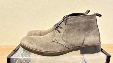 Suede leather boot, made in Italy