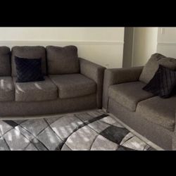 Brown sofa loveseat set 2 peice