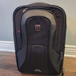 TUMI 6720D  T-Tech Black Nylon Expandable Carry-On, Rolling Travel Case