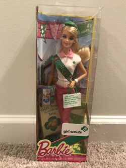 Barbie Loves Girl Scouts Doll New in Box