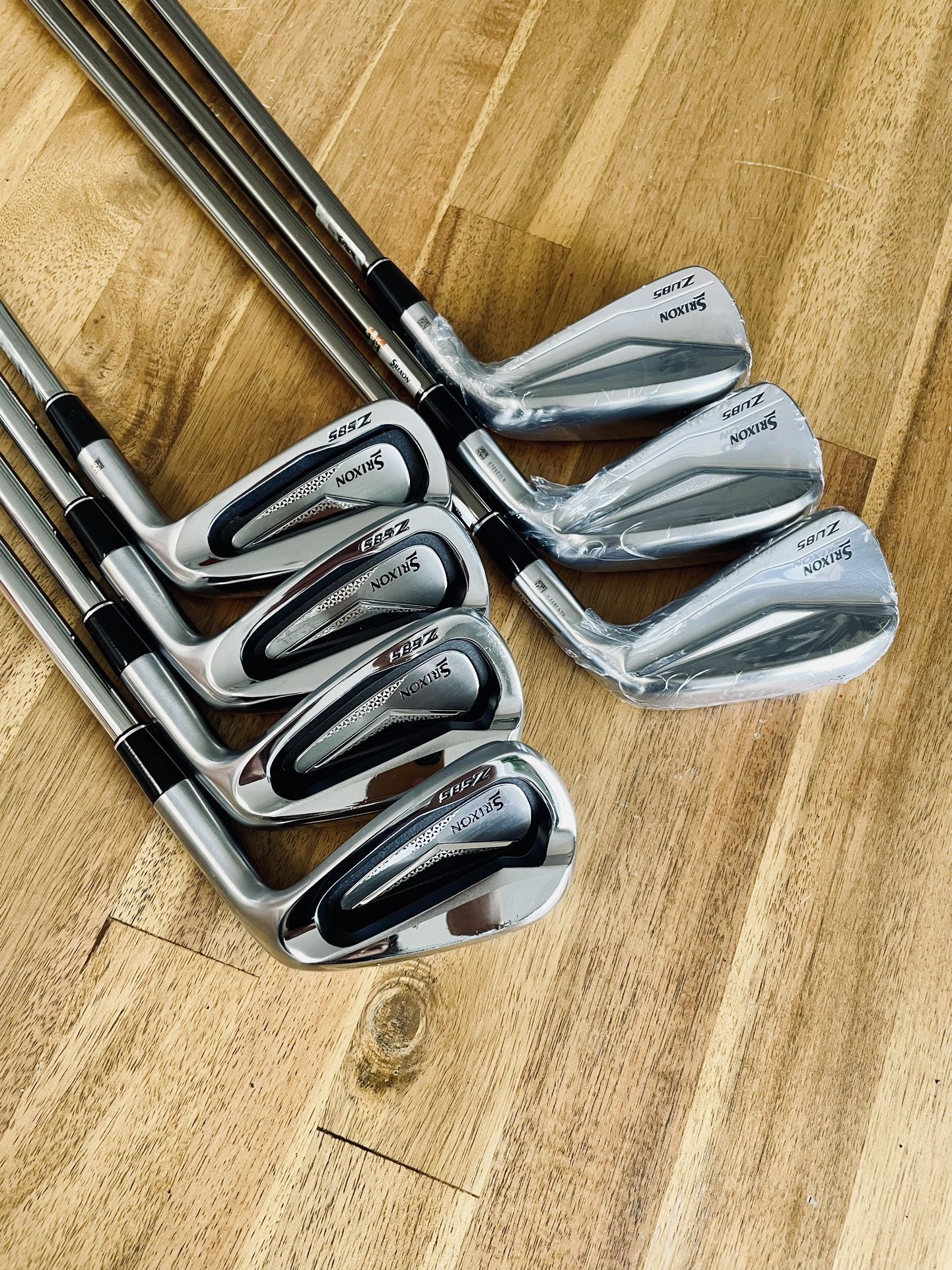 *LIKE NEW* Srixon Z585/U85 4P Iron Set Nippon Modus3/Recoil F4 Stiff Shafts for Sale in San