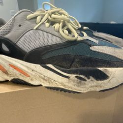 Used Yeezy 700 