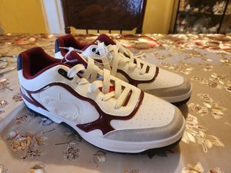 New Ecko casual shoess cream color men's size 10.5. New, never worn