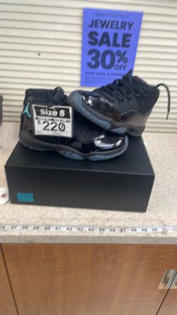 Air Jordan 11 Sneakers Size 8
