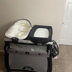 Graco Bassinet