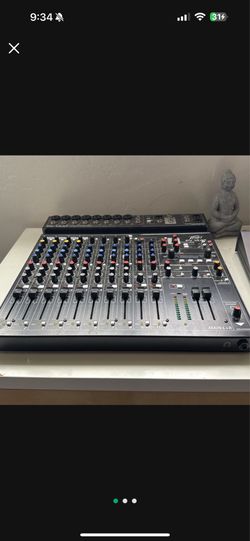 Peavey 14AT auto tune mixer