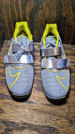 Nike Romaleos 4 Wolf Grey Lightening Mens Size 10.5 Brand New Without Box 