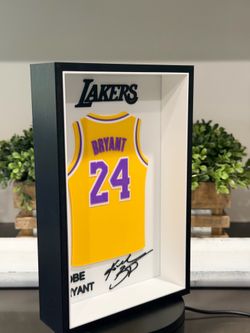 LA LAKERS