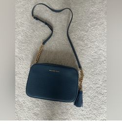 “Michael Kors Jet Set Camera Bag – NEW With Tags ($198 MSRP)”