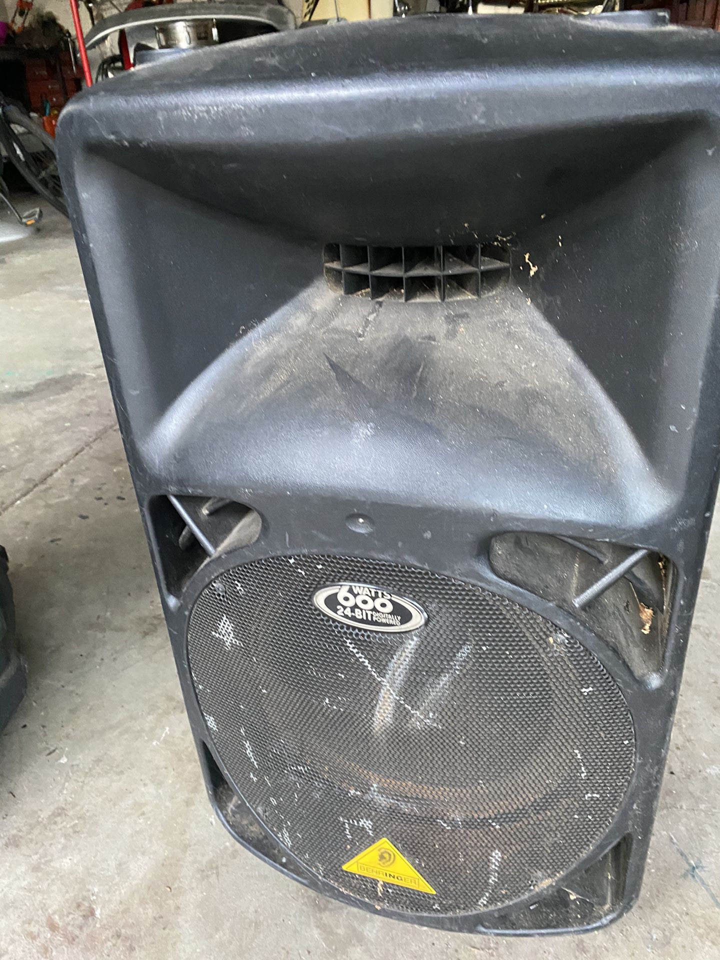 Broken Speakers (Parts or Fix)