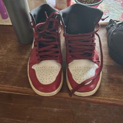 Nike Shoe 