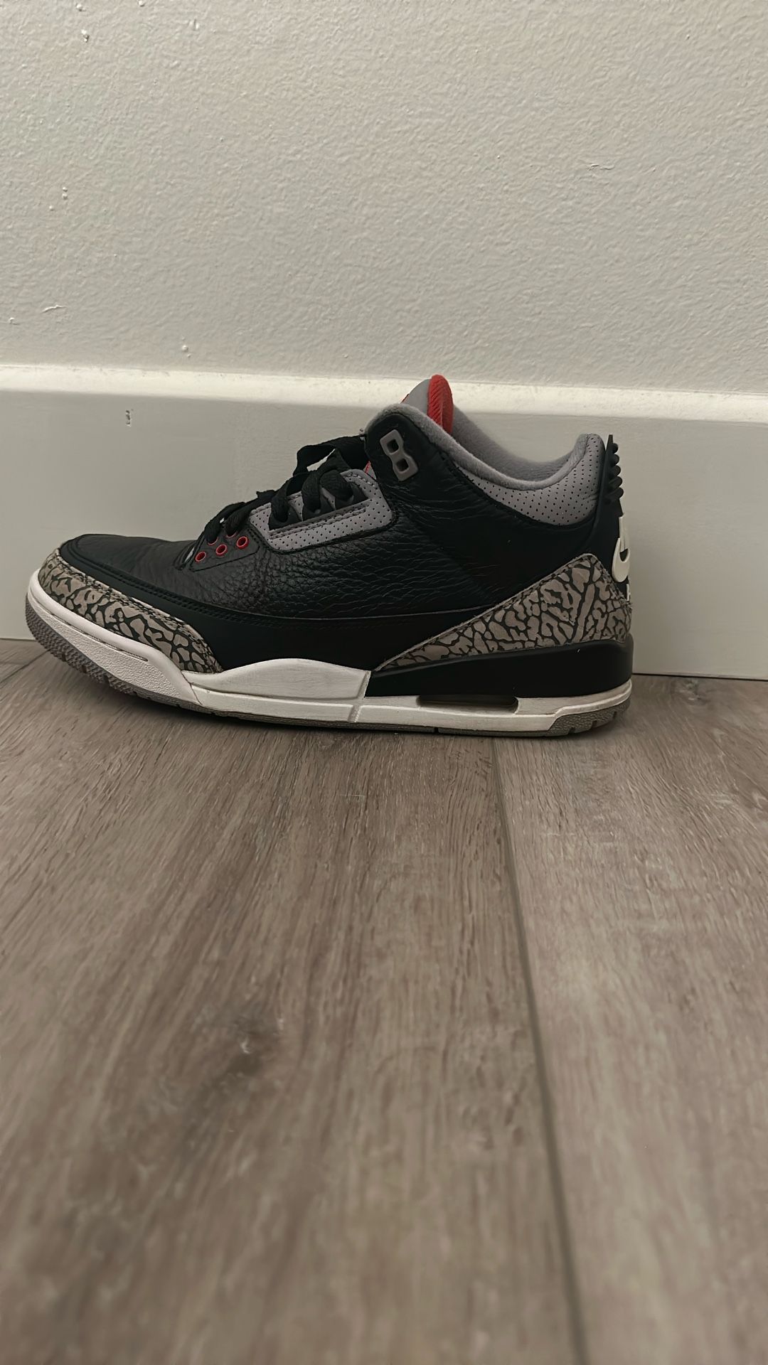 Jordan 3 Black Cement Size 8.5