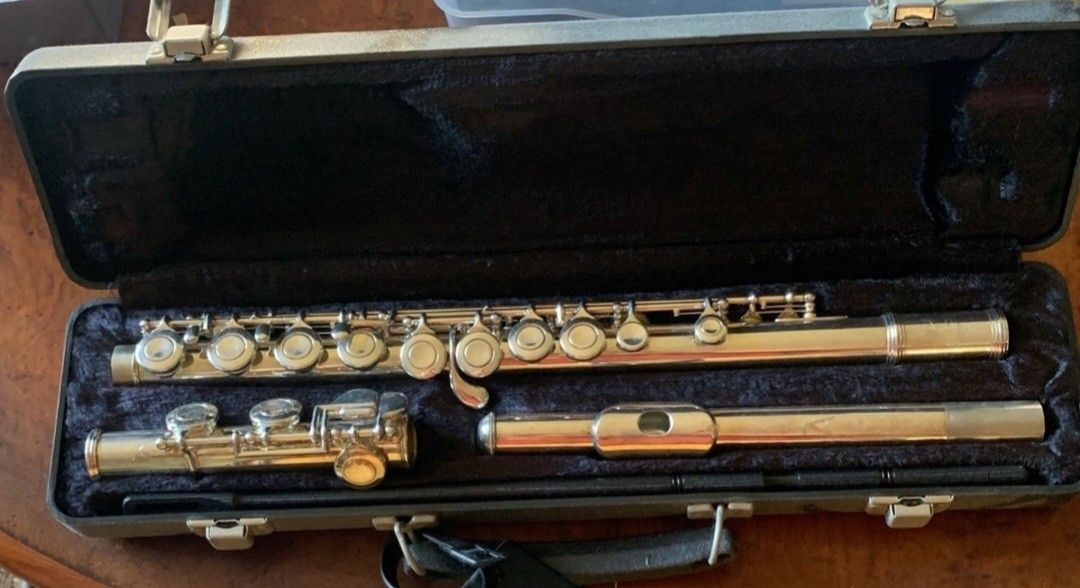 Artley Flute