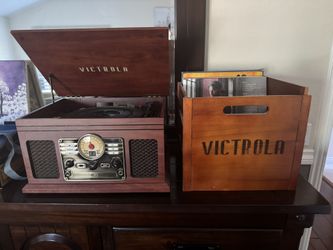 Record Player w/ Records and Record Holder