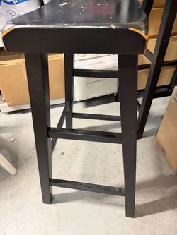 Bar stool