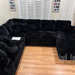 Large Sectional Black Color