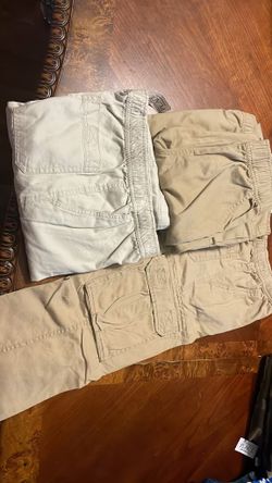 Boys cargo khakis sizes: 5 qty (1), 6 qty (1), 7 qty (1), 8 qty (1), 10 qty (1), 14 qty (1) 