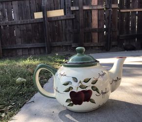 Teapot