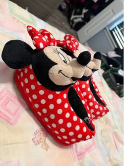 Minnie Mouse slippers
