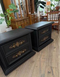 Set of Nightstands Side Tables