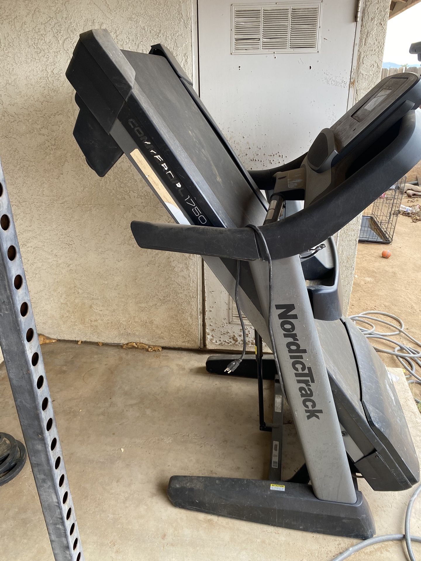 Nordic Track Commercial Treadmill 1750