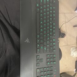 Razer Deathstalker Chroma Keyboard RZ03-0080 Wired Gaming Green Membrane Backlit