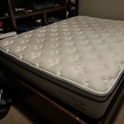 Full Size Bed With Built In Storage Frame & Chest